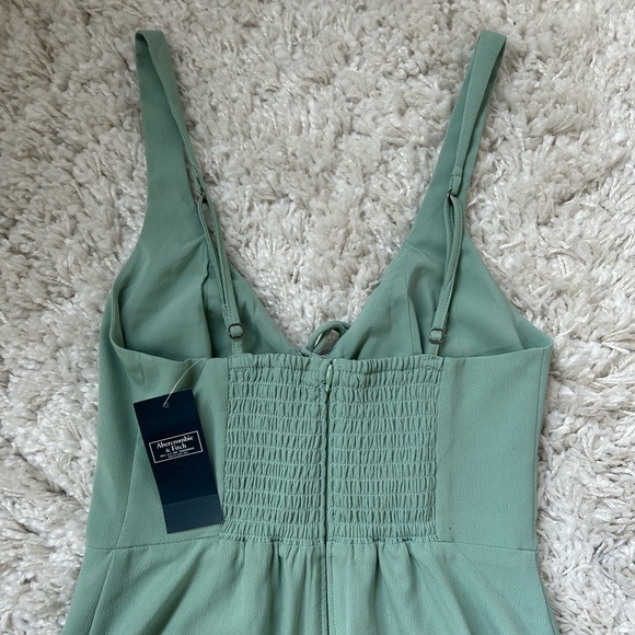 Abercrombie & Fitch Cinch-Front Midi Dress (NWT) - Picture 12 of 15